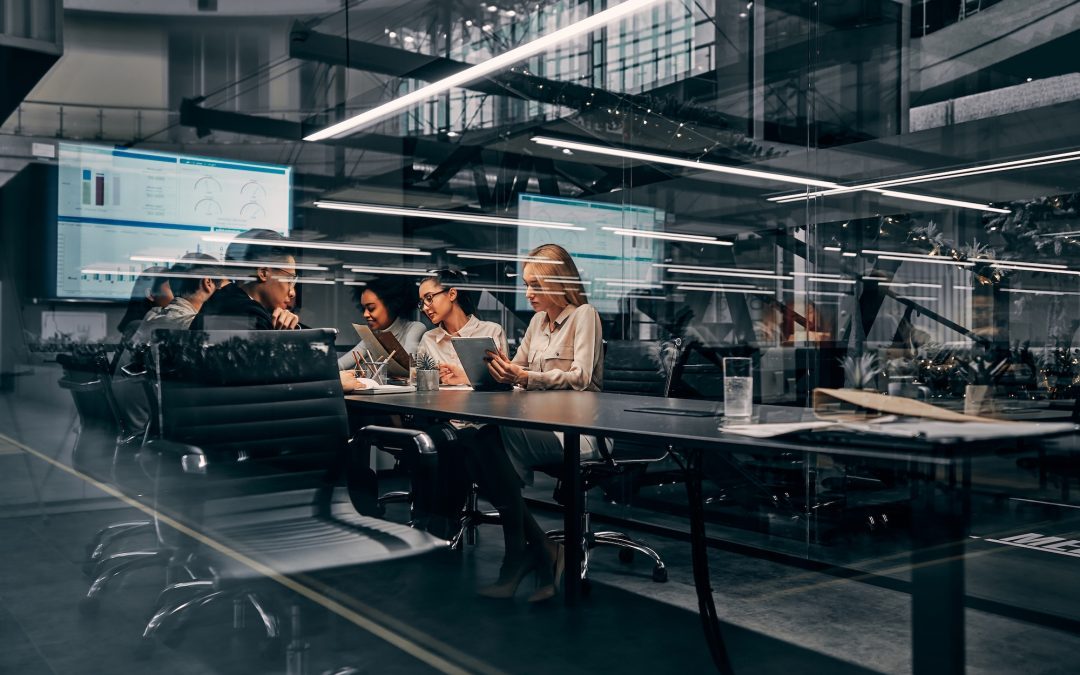 In-House IT vs Outsourced IT Support: Cost, Risk and Coverage for SMEs